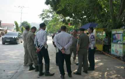 Satpol PP dan Dishub Sterilkan Depan RSUD Pelabuhanratu dari Parkir Liar IMG_20260512_151931.jpg