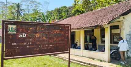 Rehabilitasi SDN Kaum Hegarmanah Dimulai, Sekolah Rusak yang Sempat Viral Kini Diperbaiki IMG_20260622_141415.jpg